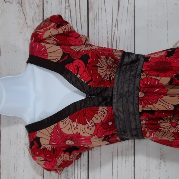 Hot Tempered Top - Picture 2 of 6